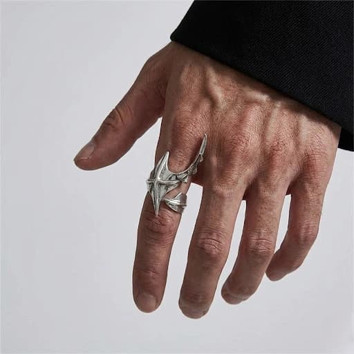 Autentyczność w każdym detalu - biżuteria gotycka ObscuraCult